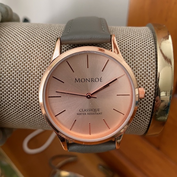 Monroe Watch - Picture 3 of 4